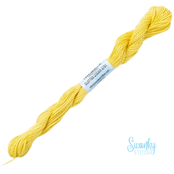 Essentials Skeins 761 Clotted Cream