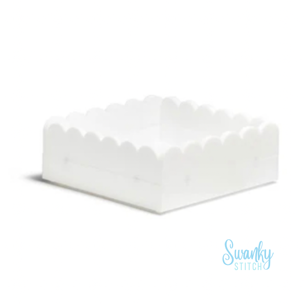 Scallop Acrylic Tray- 5" Square White