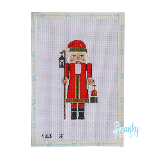 Nutcracker, Santa with Lantern - 18 mesh