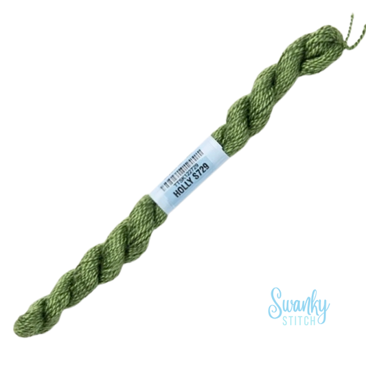 Essentials Skeins 729 Holly
