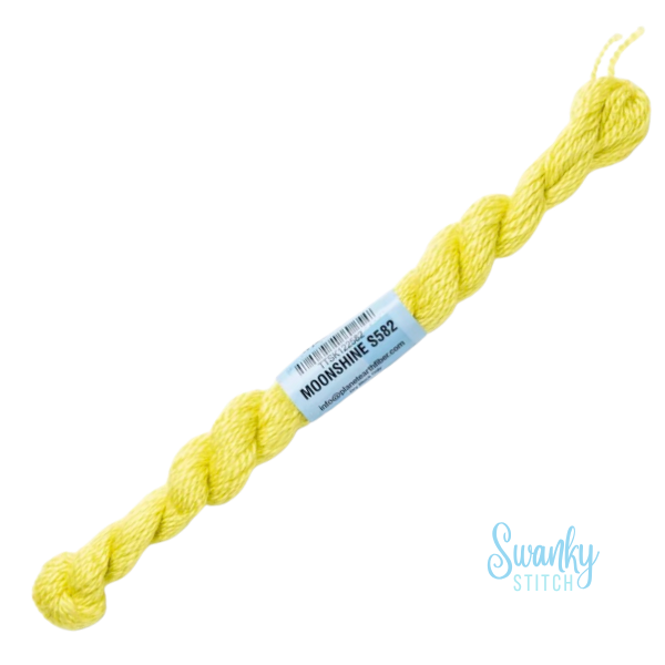 Essentials Skeins 582 Moonshine