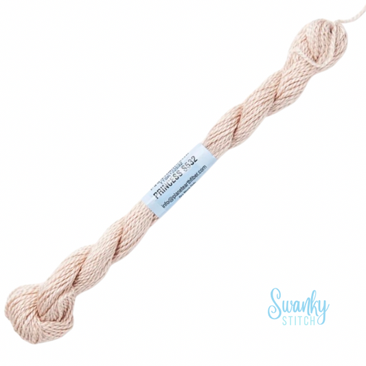 Essentials Skeins 532 Princess