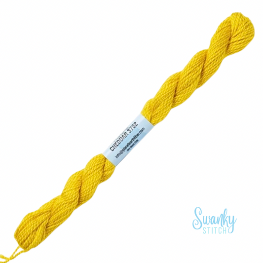 Essentials Skeins 762 Cheddar