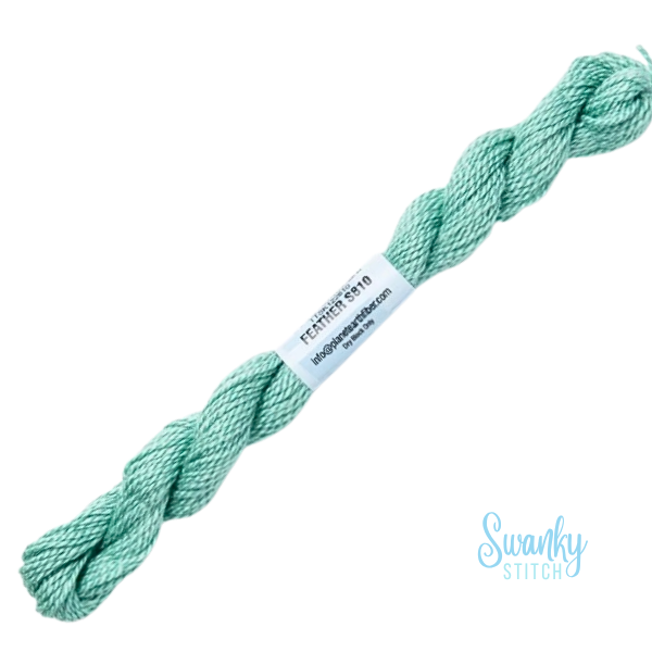 Essentials Skeins 810 Feather