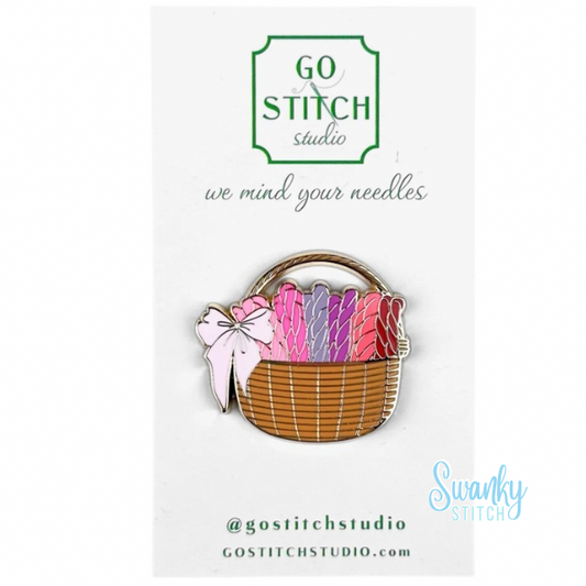 Needlepoint Basket Needle Minder