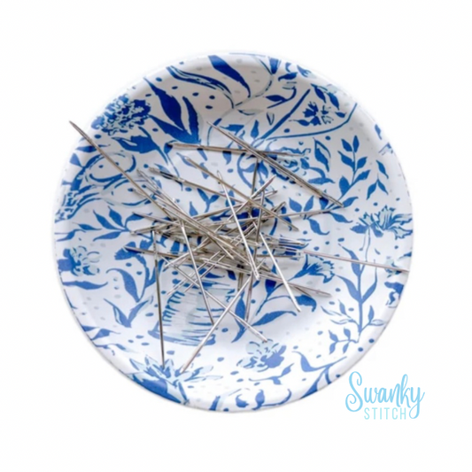 Blue Needlepoint Print Magnetic Ort Bowl
