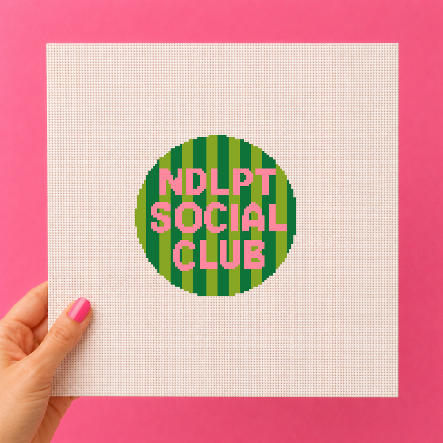 Social Club 18 Mesh Needlepoint  Canvas |4" | round