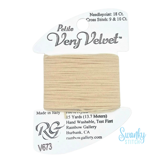 Petite Very Velvet V673 Cream